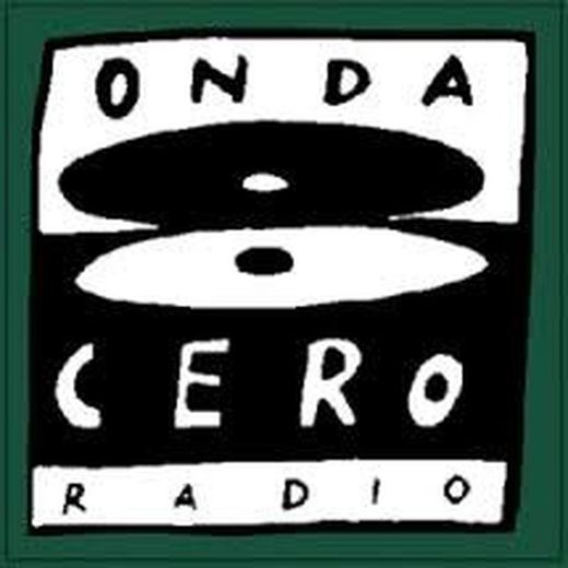 Escúchanos en la radio!