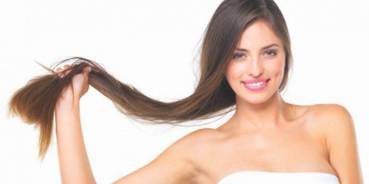 STOP Frena la caída del cabello, otoño es la época. En ladieteticabarcelona.com te ayudamos a solucionarlo.